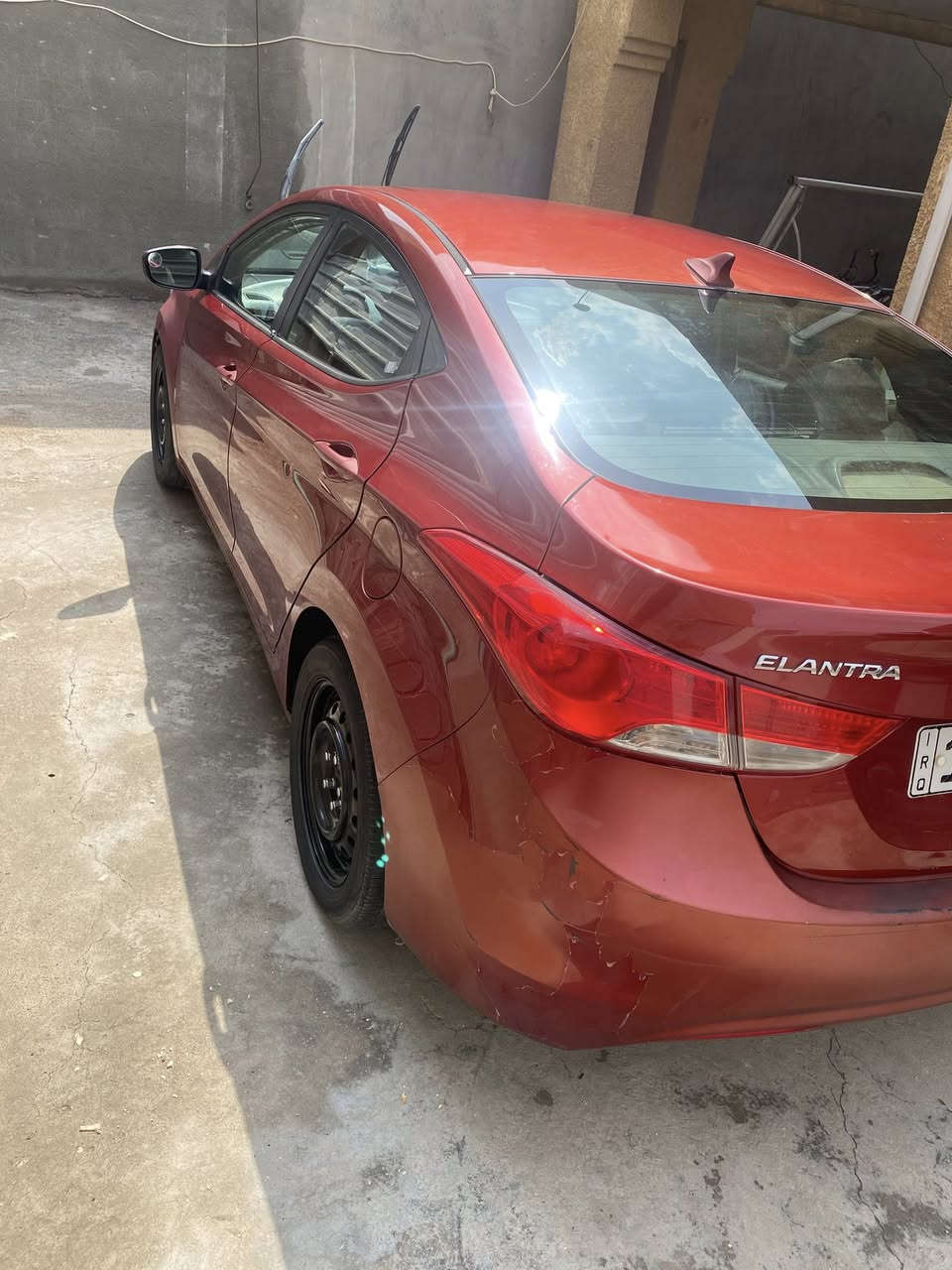 السلام عليكم النترا موديل 2013 وارد أمريكي ضررها البنيد بدون دواخل سيارة جاهزة من كلشي اي نقص مابيها السعر (١٠٠) مكاني بغداد للاستفسار الاتصال بالرقم ***********
