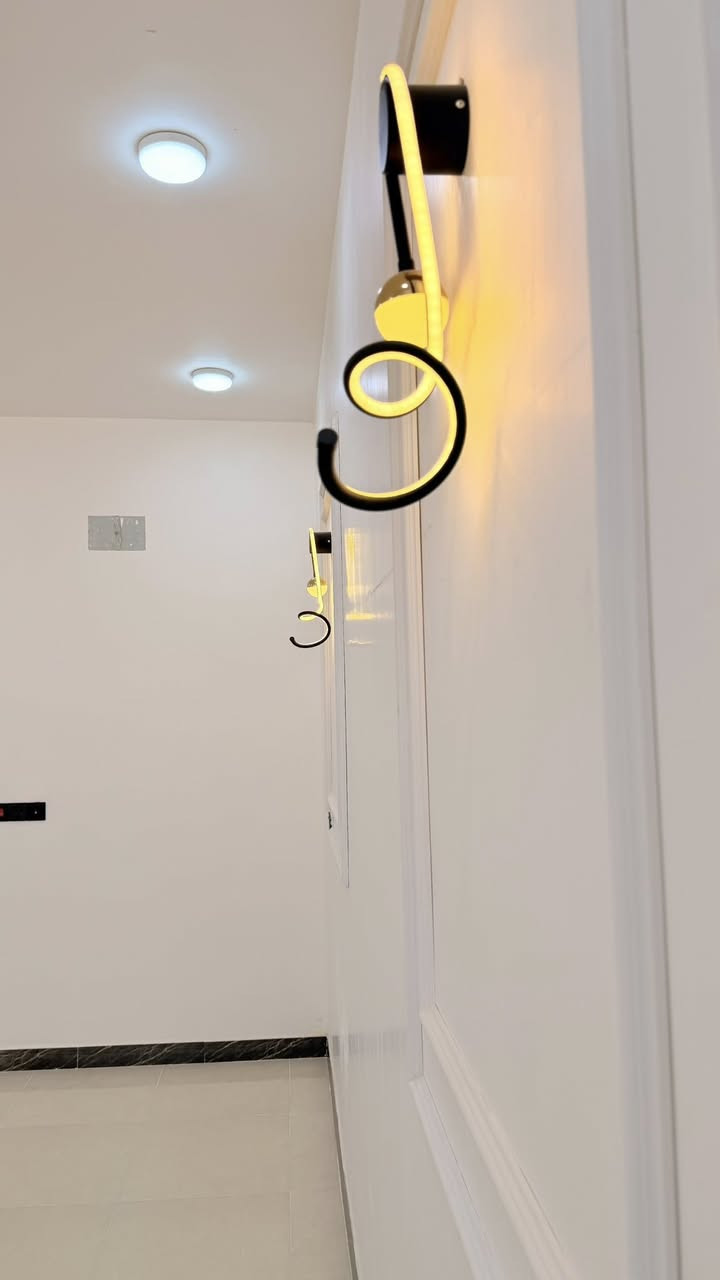 السلام عليكم
#دار_مساحه_١٠٠_م

طابو زراعي سند ٢٥ صرف

النجف #ملحق ميسان خلف سكله الكرعاوي
 
ملاحضه  البيت يبعد عن شارع 60( ١٠٠ متر)

بناء ممتاز 
بناء ممتاز 

***********واتساب متوفر
