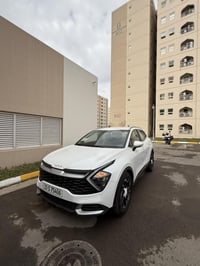 سبورتج ٢٠٢٣   خليجي. مكينة دوش. 2000  سيارة. كفالة  من بارد الصبغ   ما...