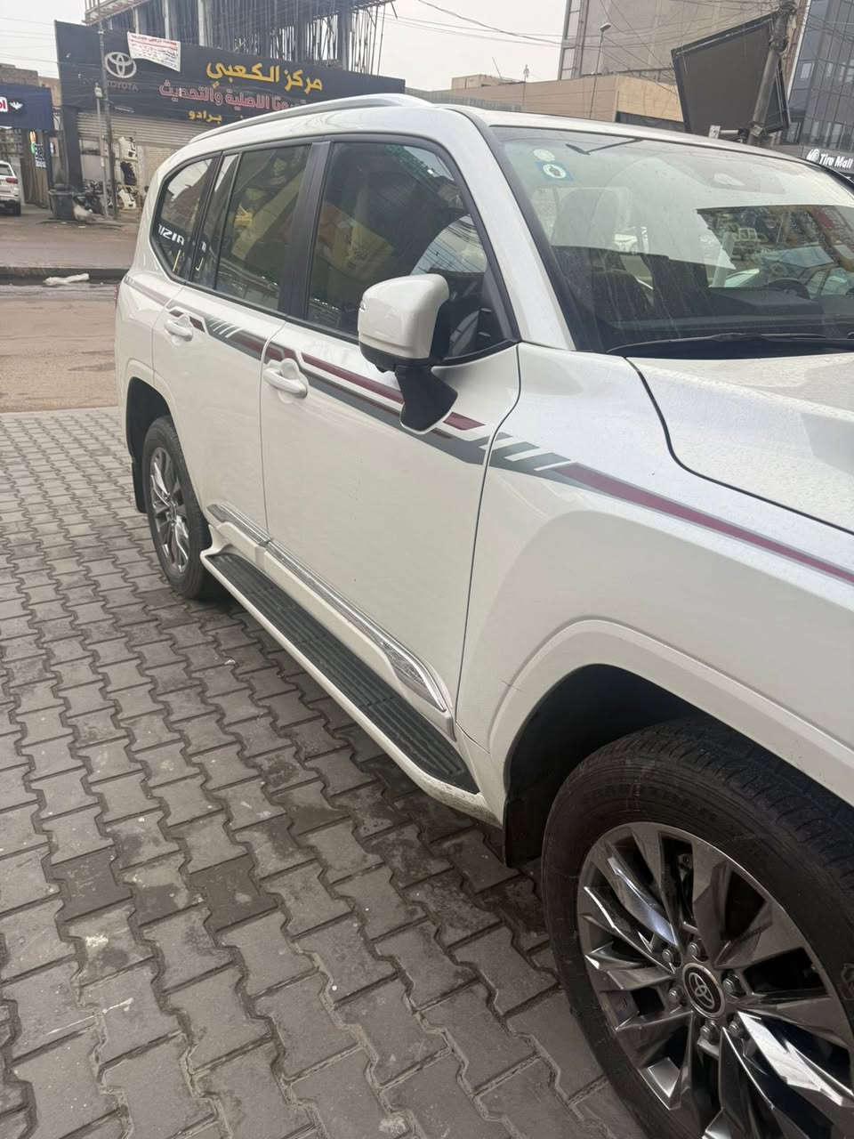 السلام عليكم لاندكروز موديل 25  بريم سياره ماشيه 11 الف  شوف سونر قبل لا تتصل صور سونر موجوده بل نشر مكان حي اور

السعر 650
للستفسار ***********وبيه مجال بسيط
