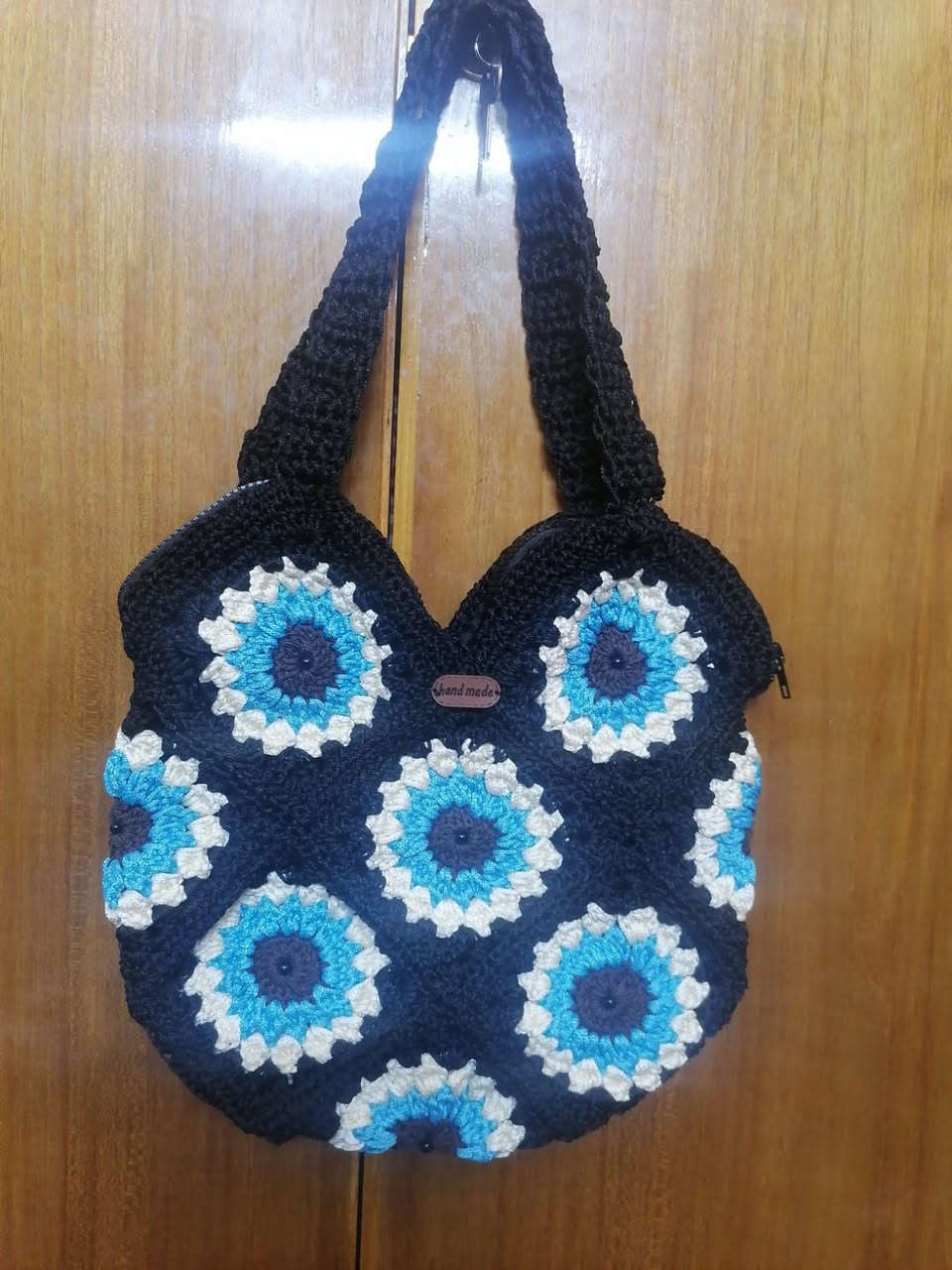 السلام عليكم 
هذه مجموعه من أعمالي متاحه للتنفيذ بألوان اخرى حسب الطلب..التواصل معي على الخاص


**إذا كنت صاحب هذا الإعلان وتريد حذفه لأي سبب، رجاءا أرسل رسالة إلى الدعم الفني**