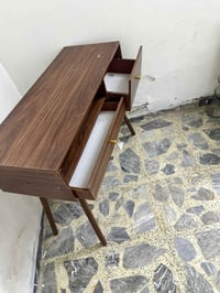 ميز • صوبتين زيتية • حي قاهرهم