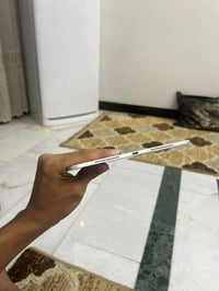 ايباد برو M4 • ٢٥٦ • بطارية ٩٧٪