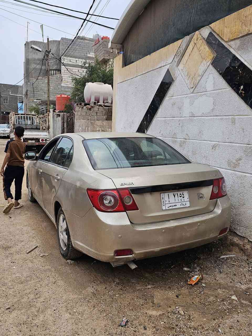 ابيكا للبيع   في البصرة
راعيها ما اندله السياره اصوليه   السعر ٢٥ 
شغاله بس بيها  مجول واحد واكف ومضخه الزيت تصعد قليل يرادلها تنضيف لان دهن عراقي حاطلها  ***********
