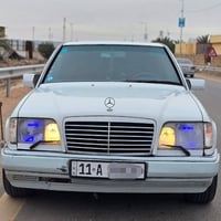 مرسيدس E • ٣٠٠٠ سي سي • رقم بغداد