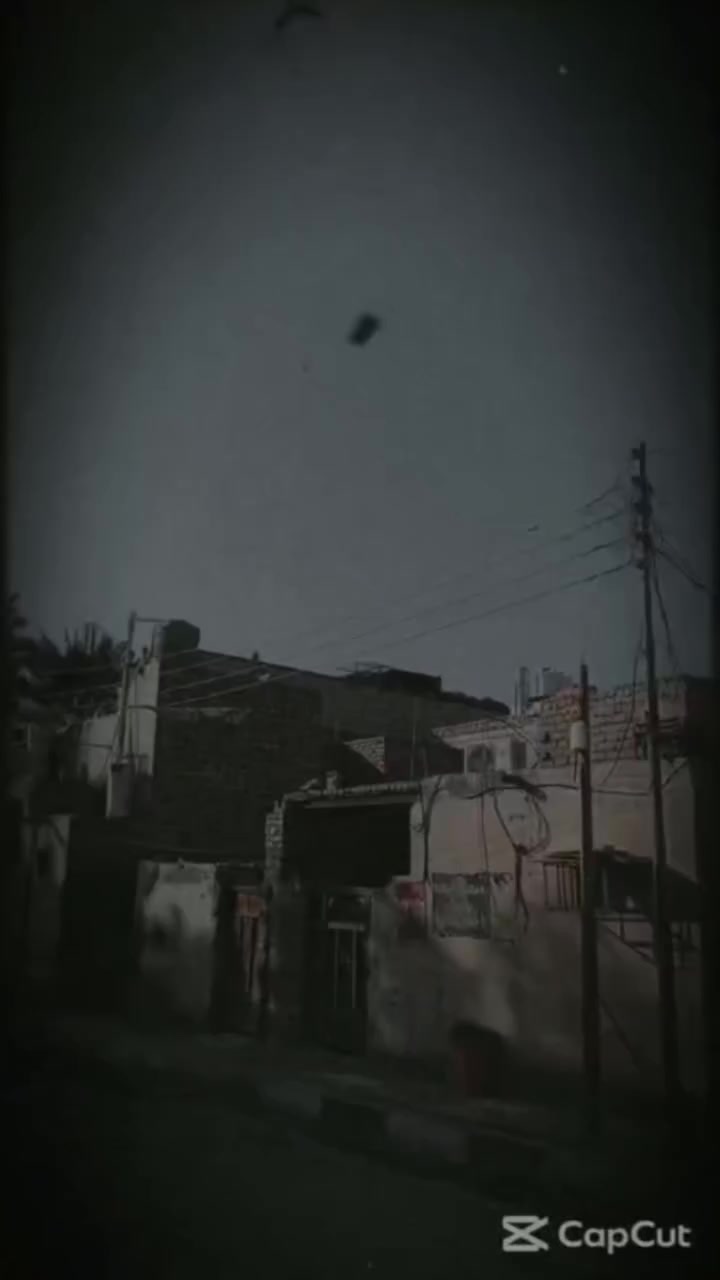 لبيع 75 ناصريه مركز حي الشهداء ***********
