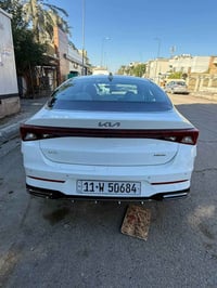 K5  موديل 2023  ماشيه 41 الف كيلو  وكالة nim مكفوله من الصبغ والبارد ب...