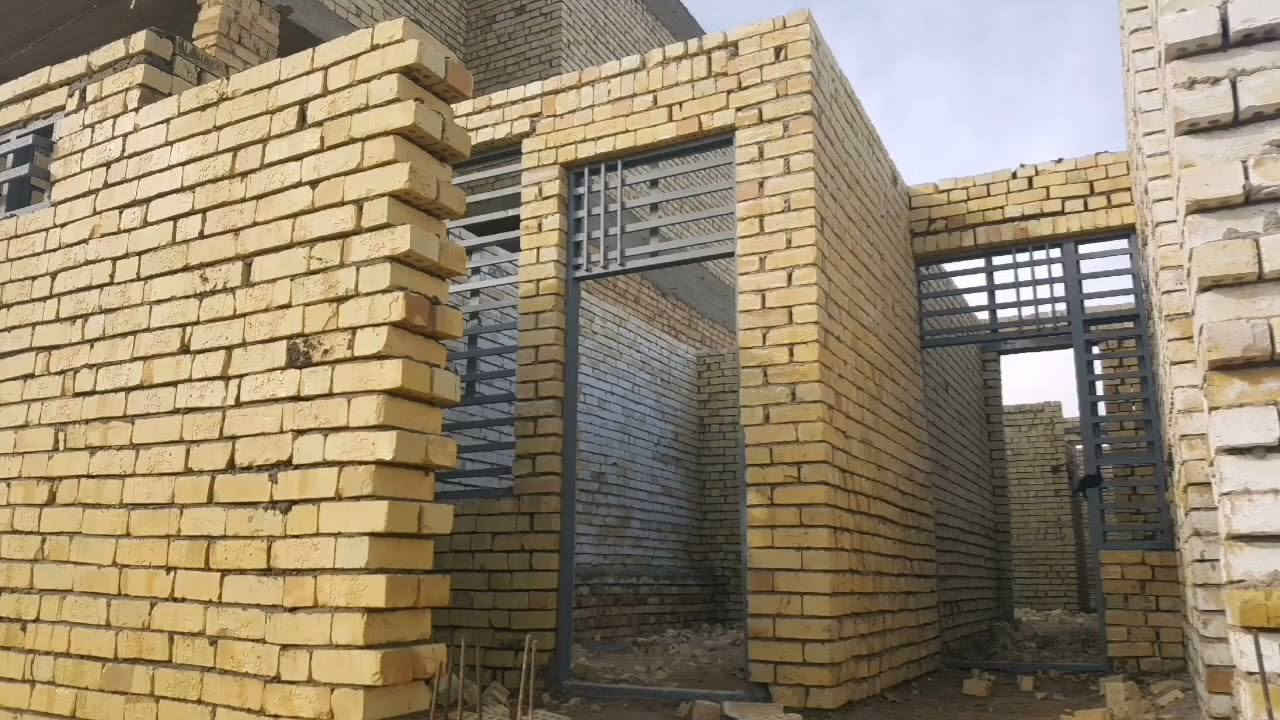 ‏​🏠 عرض "مفتاح باليد" .. ابني غرفتك واستلم هديتك! 🎁
‏​هل تبحث عن بناء متين، سعر مناسب، وتجهيز كامل؟ نحن نختصر عليك التعب ونقدم لك أقوى عرض لبناء الغرف:
‏​✅ ماذا يشمل العرض؟
‏​بناء طابوق فني: عمل متقن باستخدام أجود أنواع الطابوق.
‏​إنهاءات كاملة: لبخ سمنت، جص وبورك (بياض ناصع وجدران مستوية).
‏​تجهيز كامل: تركيب الباب 🚪 والشباك بجودة عالية.
‏​تأسيسات كهربائية: عمل كهربائي كامل وجاهز للاستخدام 🔌🔋.
‏​🎁 الهدية الكبرى (مجاناً)
‏​بمجرد استلامك مفتاح الغرفة 🔑، ستحصل على غرفة نوم خشب (درجة أولى) هدية مع العمل!
‏​🔥 لماذا تختارنا؟
‏​سعر مناسب: ننافس الجميع بالجودة والسعر.
‏​دقة في المواعيد: نسلمك الغرفة "مفتاح باليد" في الوقت المحدد.
‏​جودة المواد: نستخدم أفضل أنواع السمنت والجص والطابوق.
‏​📍 للحجز أو الاستفسار عن السعر والمساحات:
‏📞 يرجى مراسلة الصفحة أو الاتصال على الرقم: [‪***********‬
