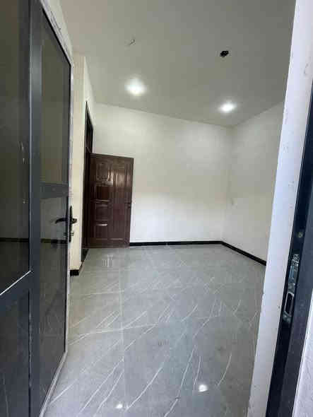 🏤دار للبيع مساحه50 بناء بلوك

بسعر جدا55مليون وبي مجال 

يحتوي ع صاله ومطبخ وحمام وحولي كبير  

الطابق الثاني يحتوي ع غرف نوم عدد2 مع حمام 

يتوفر كافة الخدمات ماء وكهرباء وتبليط

قرب منطقة التراث شارع ابو نزار

صنف الاارض طابو زراعي سند 25 حق التصرف 

الموقع منطقة الدوانم قرب شارع العام منطقة الدوانم  للاستفسار اتصل 👇 

*********** يتوفر واتساب📞 

***********واتساب📞

 او زورو موقعنا في منطقة الشرطه الخامسه قرب أفران العامري 

مكتب المساري للعقار
