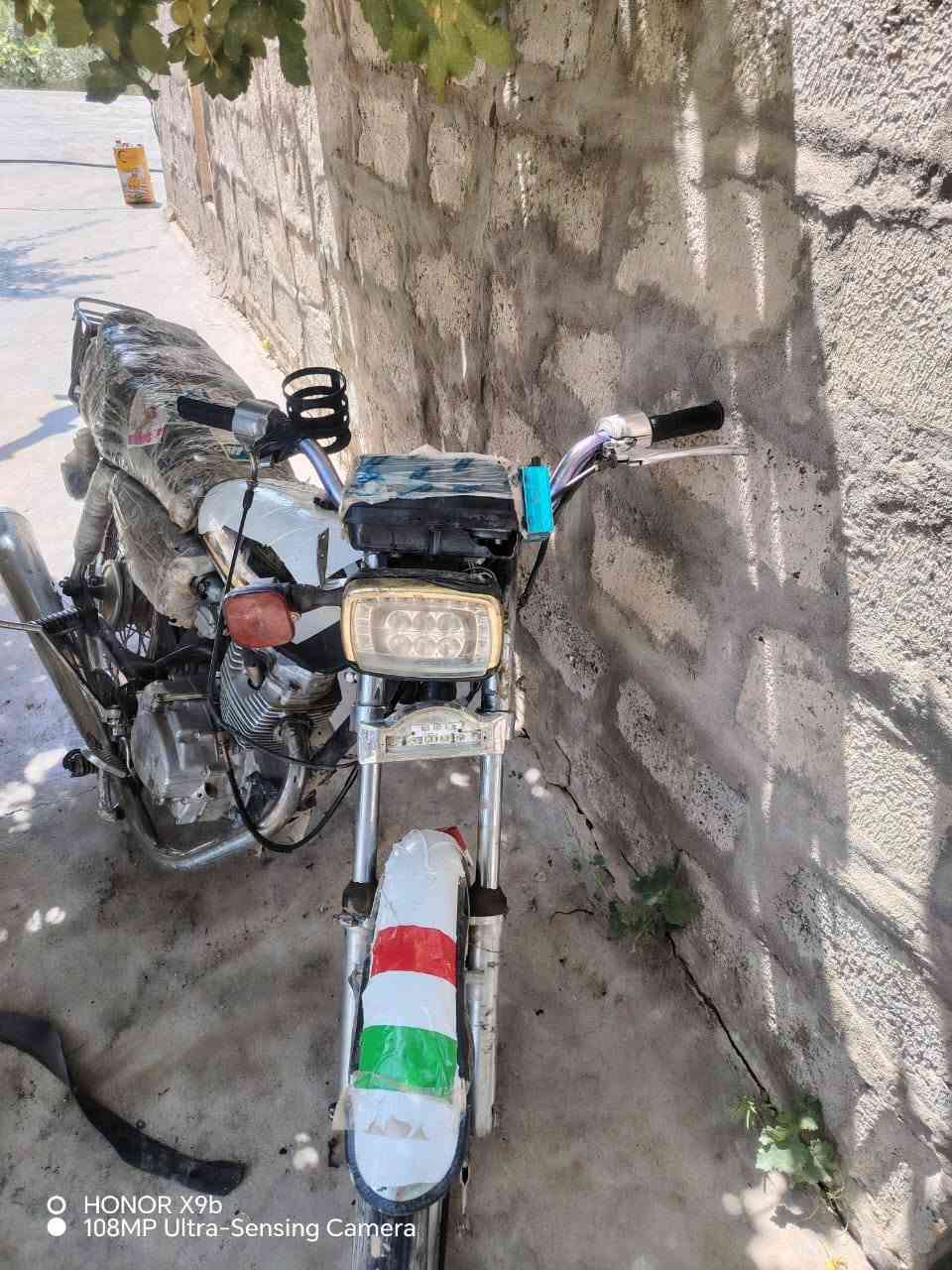 سلام عليكم 🙋
🏍️ماطور للبيع

 (يرهم مراوس)

(كهربائيات شقاله)

(السعر ..250.وبي مجال)

📞الاستفسار ***********
📌مكان الزاب الصباغيه 
ملاحظه مو شراي لا تخابر 📞
