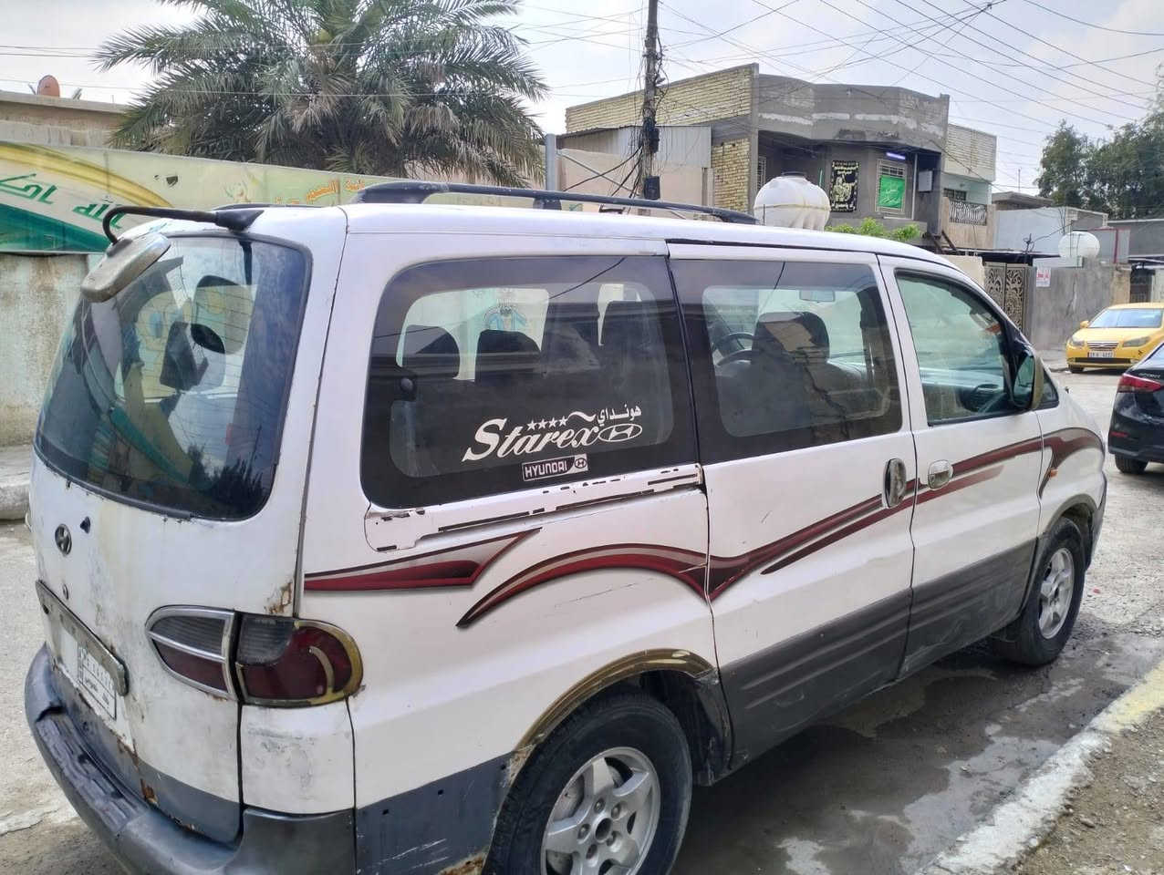 الهم صلي على محمد وآل محمد 
سلام عليكم ستاركس بترة خصوصي ٨راكب موديل ٢٠٠٠  رقم بغداد مكينه عاديه تبخير بدون تنقيص شواصي الاماميات معمرات تبريد مايشتغل سنويه ٢٨ نضافه كما موضحه بصور مكاني بغداد سعر ٤٨  الهاتف للستفسار  
***********
***********
