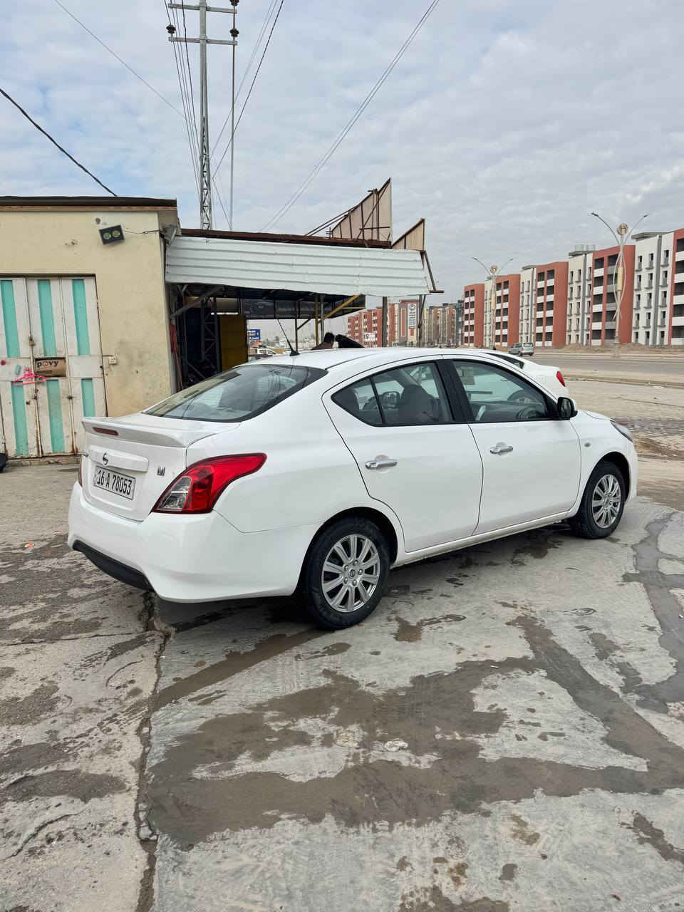 السلام عليكم للبيع نيسان صني موديل 2024 هندي رقم قادسية شهداء باقي سنه ونص واصير حره وكاله من مالك
السعر103وبيه مجال قليل السياره جاهزه من كلشي حادث خلفي جاملغات وجنطه وبيه رش جاملغ أمامي مكان السياره الديوانية ماشيه 34الف ***********
