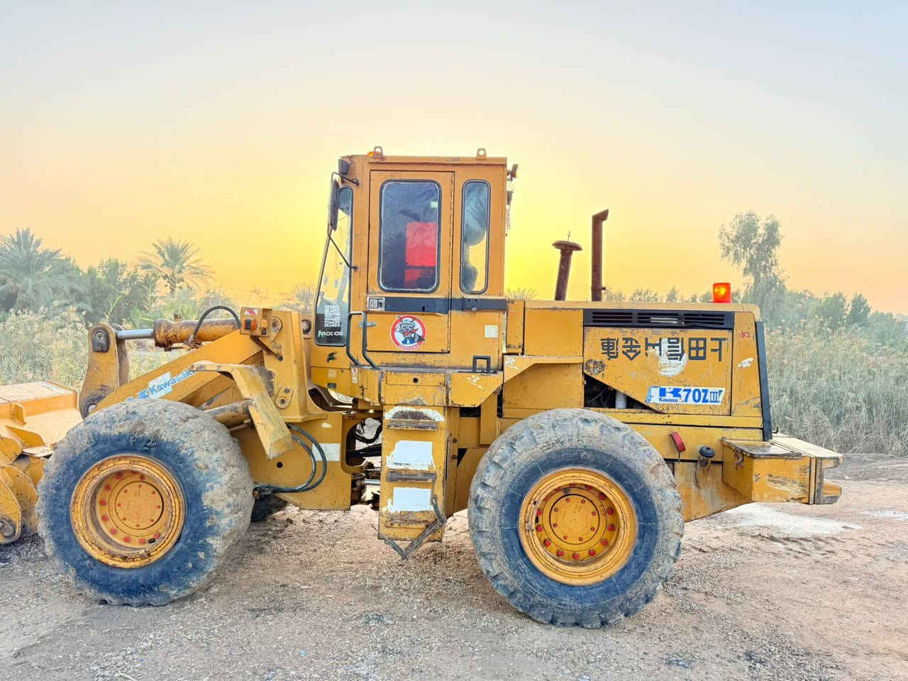 شغل كاوسكي موديل ٩٢ داش ثري حجم ٧٠ على الشركه مكينه جاهزه بلعمل بيع او مراوس حجم اصغر  التفاصيل الاتصال ***********
