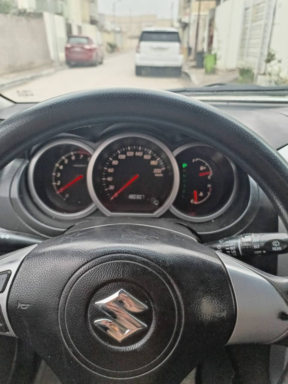 ساسوكي فيتارا مديل 8 رقم بصرة باسمي مكان بصرة السعر 73
***********
