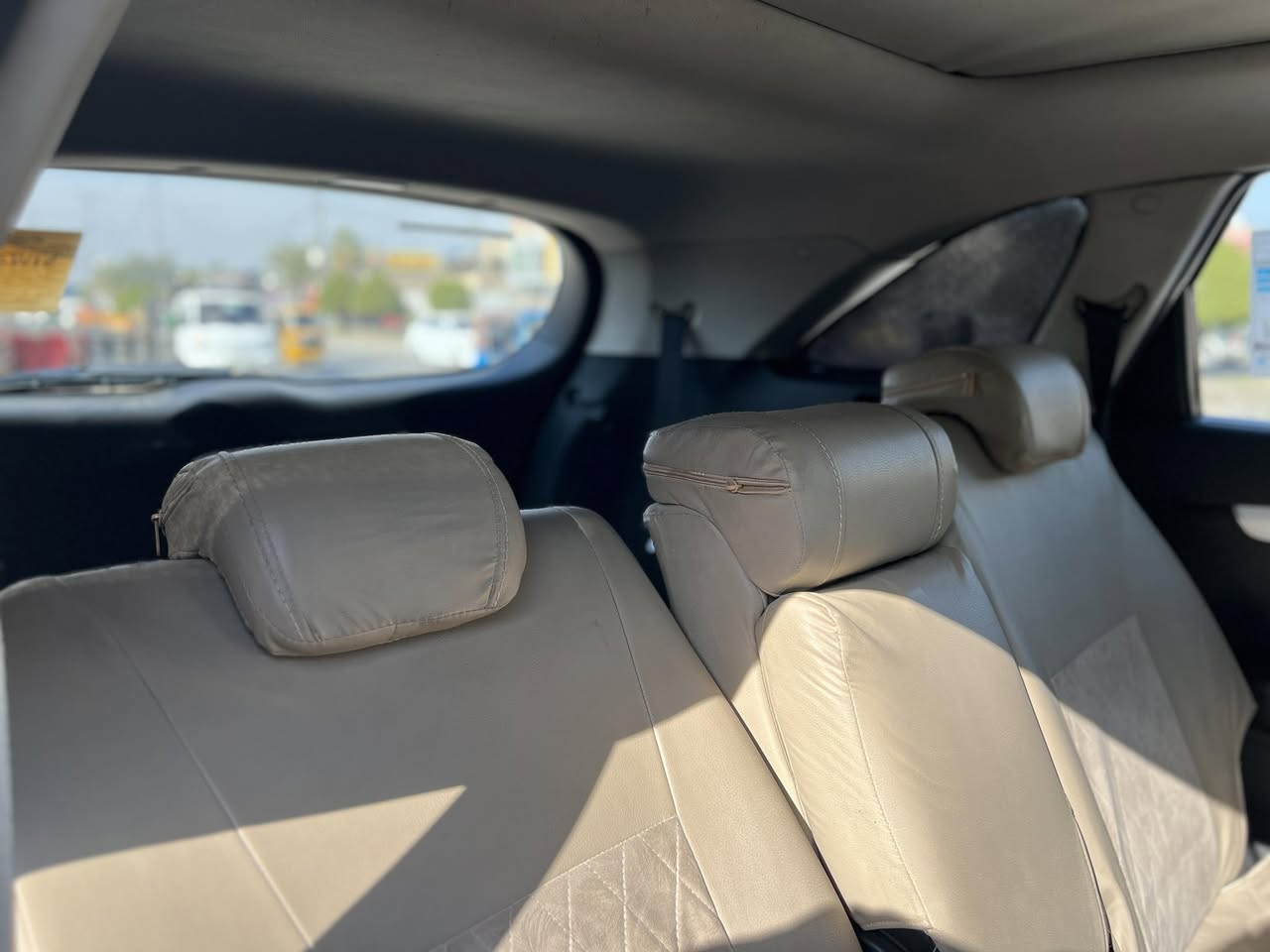 السلام عليكم
تحيه طيبه 

كيا سورنتو خليجي رقمه بغداد كفاله عامه  موديل2016جديده كلش  فول  بانوراما 

#مواصفات 

🔺 محرك 6 سلندر V6

🔻سبعه راكب 

🔺بصمة تشغيل و بصمة ابواب

🔻شاشة كبيره 

🔺كامرة خلفية 

🔻حساس امامي

🔺حساس خلفي

🔻لايت زنون عالي ناصي+ بروجكتر متقطع4+4

🔺تبريد ثلاث قطع 

🔺كراسي كهربائي امامي

🔻بردات خلفية 

🔺مري شفط

🔻اشاير مري

🔺اناره ترحيب في مري

🔻بك لايت لد خلفي

🔺لد امامي بلادي 

🔻ويل كروم 

🔺درايف مود ايكو سبورت و نورمال

🔻اناره +مرايات ترحيب عند الاقتراب

🔺تحكم ستيرن ماشيه 90 حقيقي 

كشنات تتفئهً تبريد  

فور ويل 4x4

جنطه كهربائي 

ماشيه 105

العنوان بغداد الحبيبيه علما السياره بأسمي شخصيا مشروع وطني معروضه23،500$بيه مجال لشراي بخدمته يجي***********

كلشي اكو بسوق خلي تعليق يليق بحضرتك
