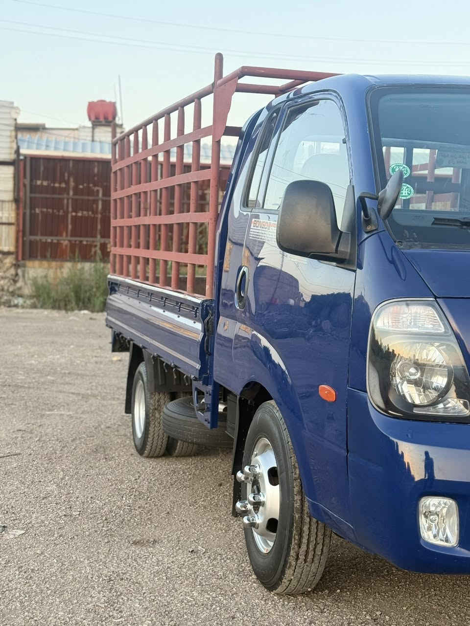 سلام عليكم كيا مديل 2016 مسكر 7 كير مكينه كير جديد كسن كفاله تحويره خلفيه تانكي كاز 100 التر سياره بيها مكانات صبغ اثر جراد مكفوله من الكص وضربه سياره جديده تخم تاير جديد 
رقم بغداد تحويل ثاني يوم 
العنوان بغداد البلديات قرب امن العامه 
السعر 120 $
الهاتف ***********
