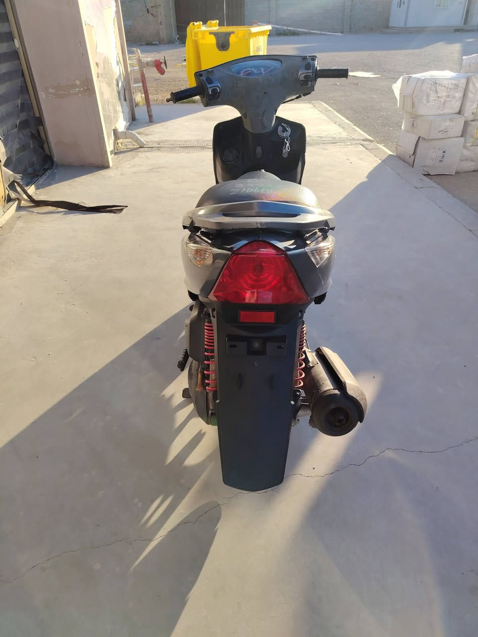 السلام عليكم
دراجه ماكس ثعلب
كامله كلشي شغال اشاير مبيها اي نقص 
سعر 550
مكاني مرور الغزاليه
***********
