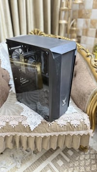 حاسبة تجميع للمونتاج للبيع بمواصفات وحش وتشغل أقوى الألعاب وبرامج المو...