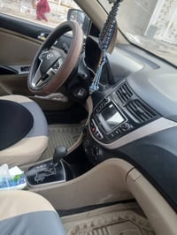 للبيع أكسنت موديل 2016 مكفوله من الضربه محرك 1400 سعر ٩٠ وبيها مجال لل...