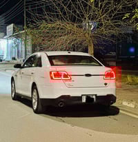 فورد توریس2013  سفری نیڤا  مواسەفات SE  بێ بۆیاخ  ٩٦ هەزار میل رۆشتوە ...