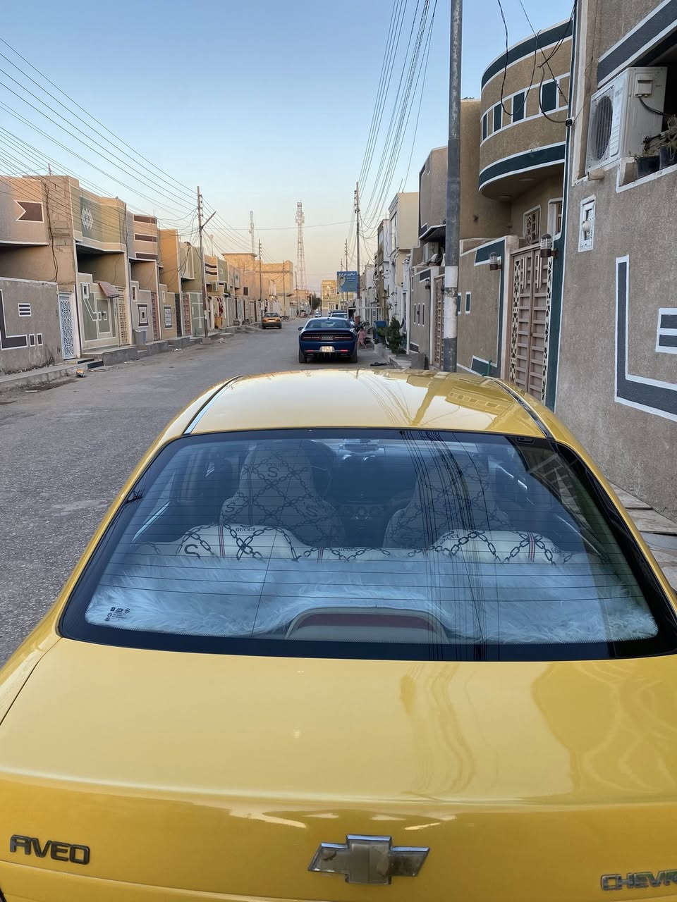 افيو خليجي موديل 2010 الشركة العامه رقم نجف السيارة بسمي مصفره هيئة و غرامة السيارة مابيها اي ضربة گير عادي مكينة مفتوح اي صرف ما بيها ب 55 وبيها مجال مكاني كربلاء ***********
