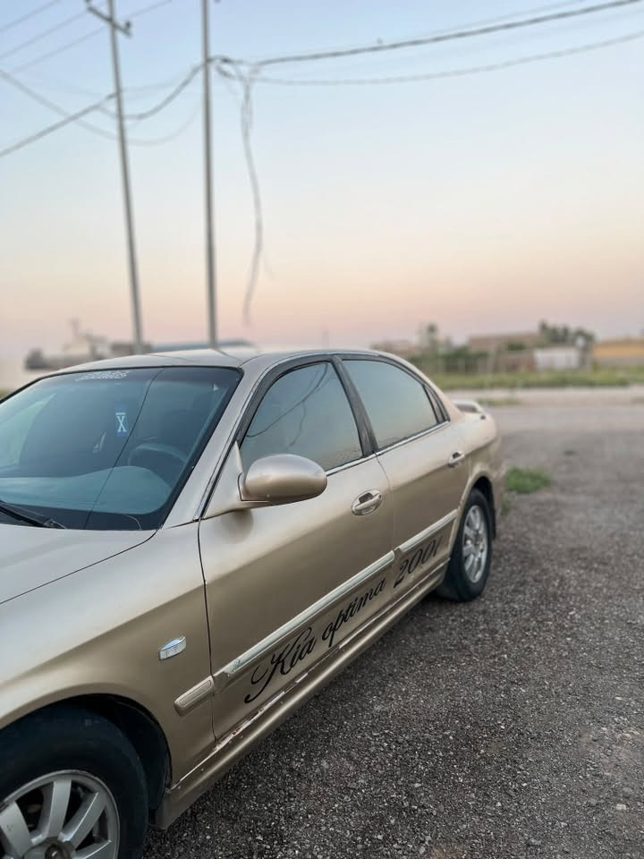 السلام عليكم كيا اوبتيما موديل ٢٠٠١ صبغ جماليه تبريد ثلج صدر جديد تحويل مباشر سنويه جديده مشرع وطني مكان كوت السعر ٣٣قفل للاستفسار ***********
