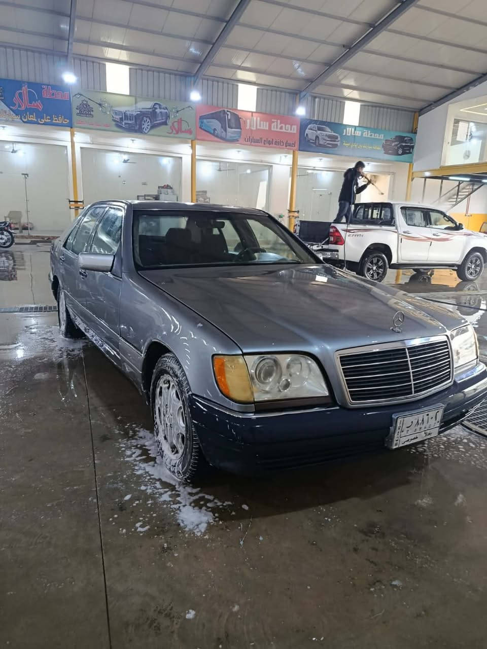 السلام وعليكم للبيع او مراوس شبح للبيع موديل 1992 لون سلفري فول مواصفات اربعة جام كهرباء كشنات كهرباء سلايت  دبل مروحة كشنات مخمل نيلي بلاد تبريد بيانو تدفئة تبريد شغال كير اوفر دي فور مكينة ٣٢٠  منضومة غاز ويا السيارة كاملة رقم بغداد  السيارة مكفولة كفالة عامة سيارة جديدة لوك السعر  للاستفسار ‭0773 194 9507‬
