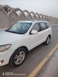 سنتافيا ٢٠١٠ • ٦ سلندر ٣٥٠٠ • ٧ راكب