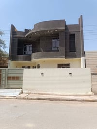 حي الأمن • ٢٠٠م • طابق ونص