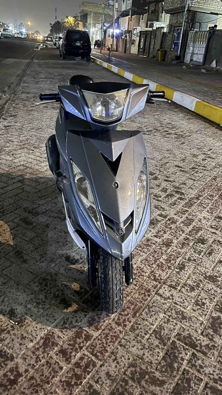 سلام عليكم دراجه جي تي ار دراجه نضيفه بس بيهة مراوح مال جويتر مكينه ما مفتوحه لا نضوح لا تبخير السعر 950وبيهة مجال بسيط العنوان بغداد مدينه لصدر لستفسار ‭٠٧٧٦ ٥٦٤ ٧٨٨٤‬
