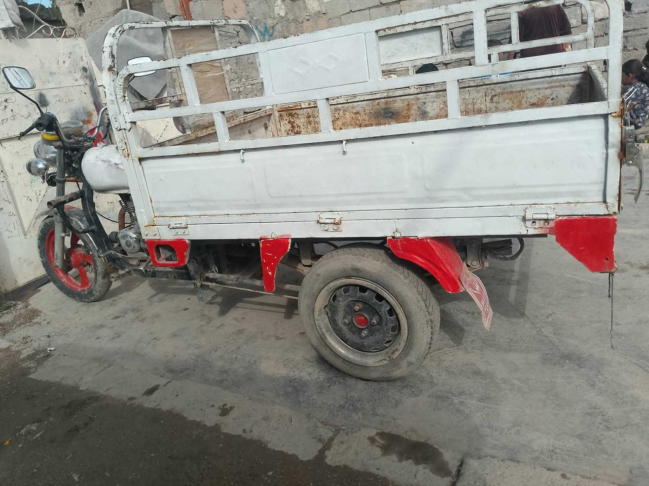 للبيع ستوته موديل 2012 تايرات جوبلس كهربائيات شغاله محرك ركبا شرط السعر 700وبيها مجال قليل الموشراي لا يعلق


**إذا كنت صاحب هذا الإعلان وتريد حذفه لأي سبب، رجاءا أرسل رسالة إلى الدعم الفني**