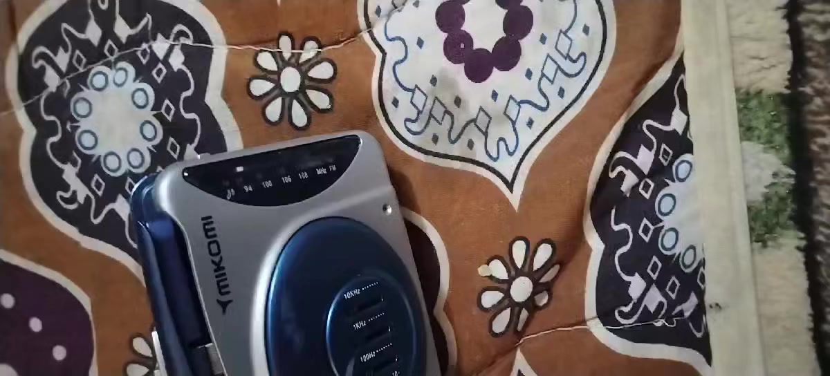 سلام عليكم راديو مسجل صغير الحجم شغال السعر ١٥ الف يوجد توصيل


**إذا كنت صاحب هذا الإعلان وتريد حذفه لأي سبب، رجاءا أرسل رسالة إلى الدعم الفني**