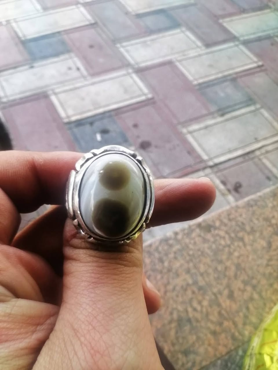 السلام عليكم سليمانيه عيون قديمه بالذمه مال تسعينات بصياغه ثقيله عظد حجره محبه فاسده لكي ابرء ذمتي
ناصريه مركز البيع فقط ماعندي توصيل مناسبه سعره


**إذا كنت صاحب هذا الإعلان وتريد حذفه لأي سبب، رجاءا أرسل رسالة إلى الدعم الفني**