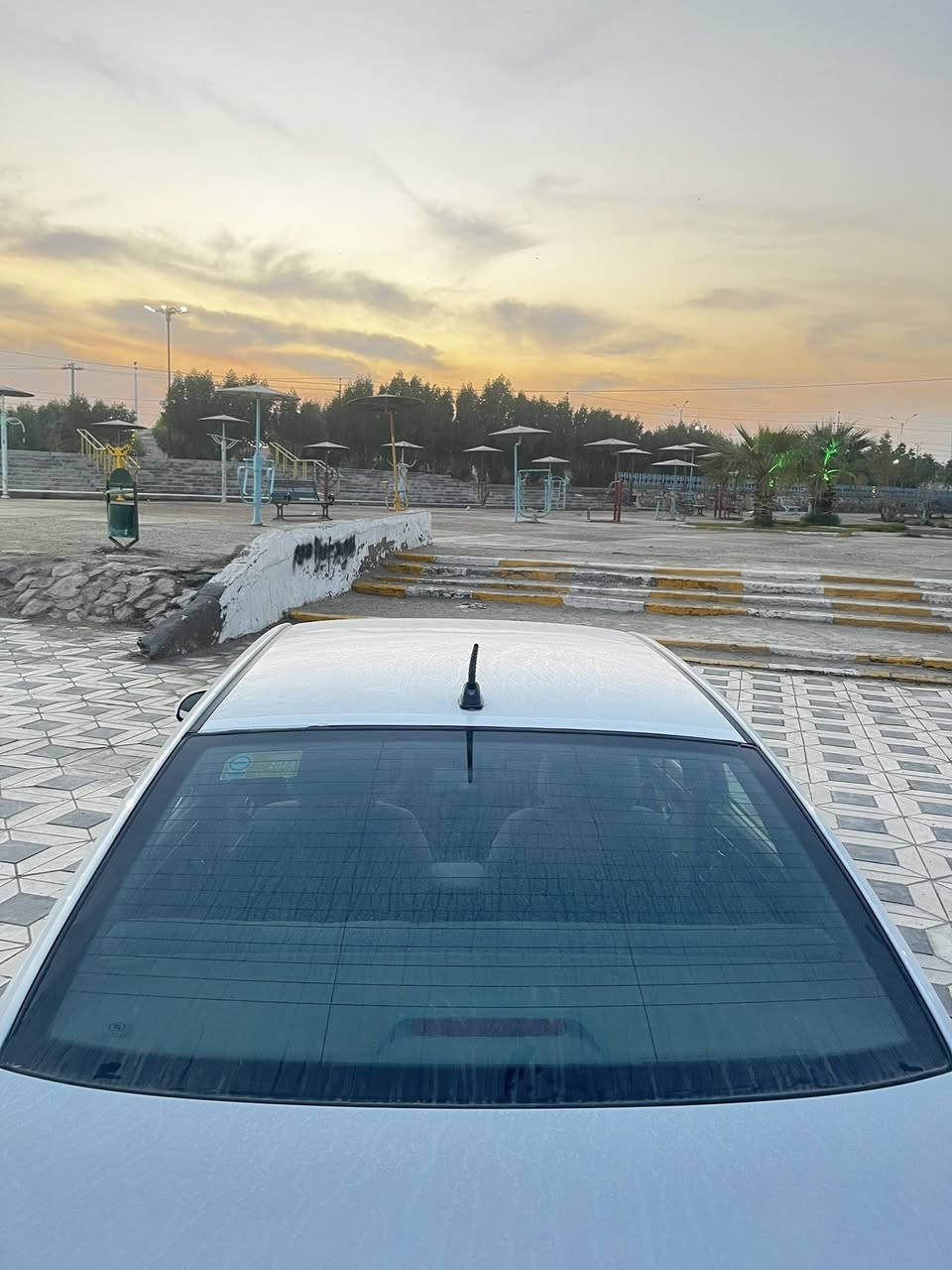 السلام عليكم اوبترا ٢٠١٠ سياره فقط جاملغ امامي مبدل بدون اي دواخل ابد ابد سياره كلش كلش جديده ومنظومه غاز هم بيها وحلوه وجاهزه تبريد ثلج وكير ومكينه بالجيس تخبل السياره بمعنى الكلمه والسياره باسمي وسنويه ل٢٨ يعني جاهزه كبل للشارع 
مكاني بالناصريه مركز 
وهذه رقمي *********** 
سعرها بلاش 77 وبيها مجال قليل للشراي
