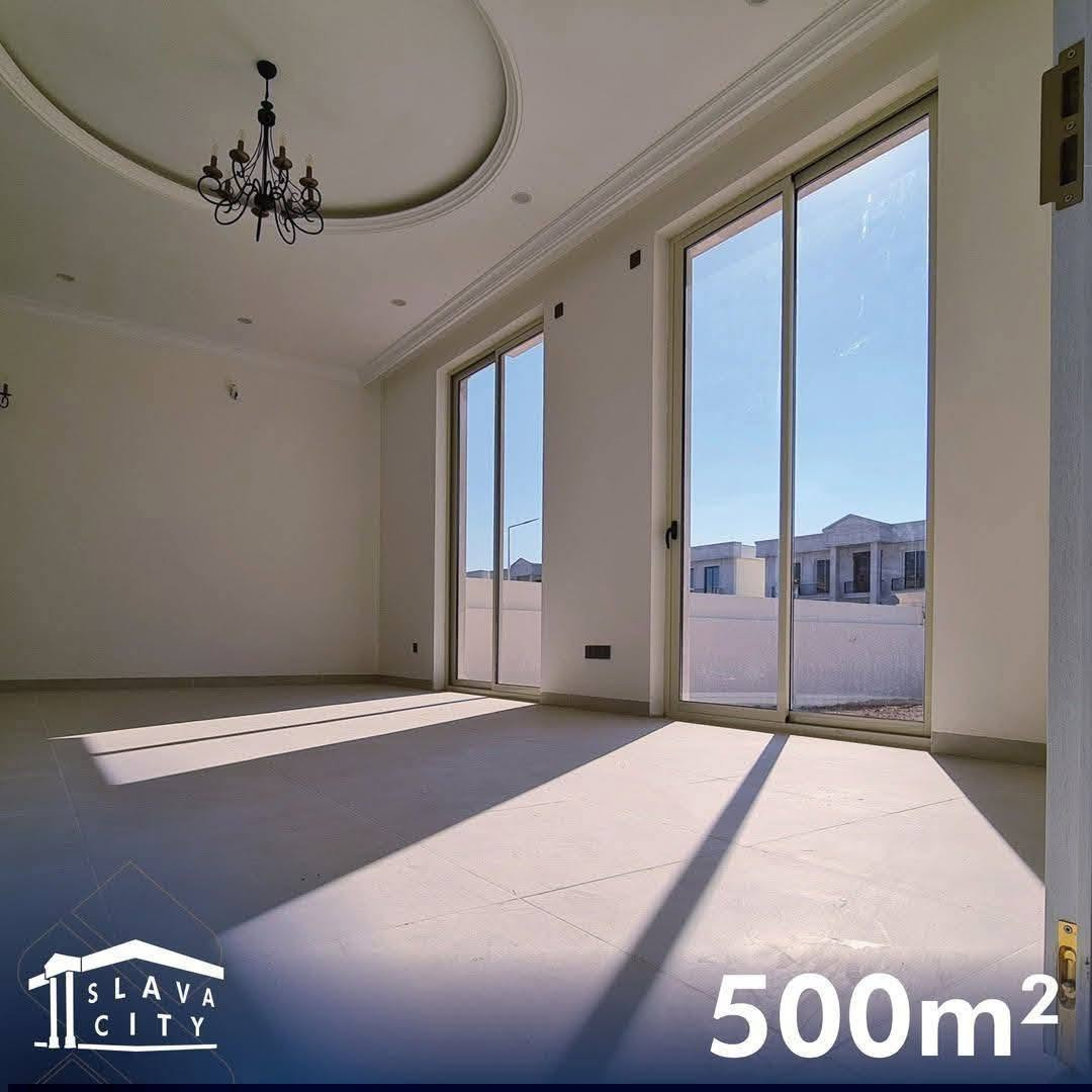 فيلا 500 متر وبسعر مناسب جدا جدا
للبيع في اربيل مجمع فيلل سلافا ستي 

🔹مساحة الفيلا: 500 متر مربع 

▪️ركن
▪️طابقين
▪️بناء درجة اولى
▪️ديكورات ملكية
▪️كواليتي ممتاز
▪️نسبة المساحات الخضراء 40 بالمئة

🔹تتكون الفيلا من: 
• مدخل + استقبال + درج ملكي + صحيات ضيوف
• 2 صالات + مطبخ حتى وبارد + صحيات
• 6 غرف نوم (سويت) + 2 بالكون  
....................
راسلونا #وتساب للاطلاع على فيديو الفيلا
....................
للحجز والاستفسار:
 ***********
 *********** أربيل, العراق
