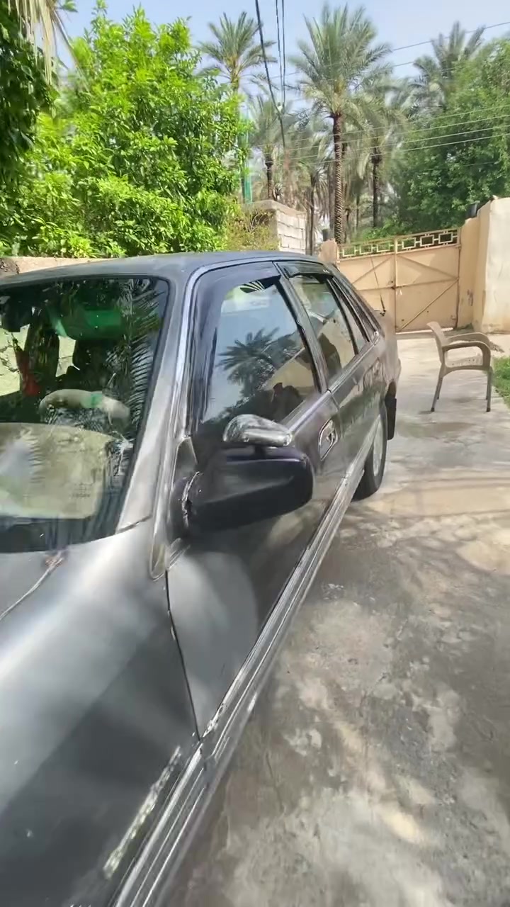 سلام عليكم بروكهام. موديل ٩٣ سياره باسمي جاهزه من كل شي تبريد ثلج  سنويه مجدده لل٢٧ تخم تاير  كهربائيات كله شغاله كير اوتماتيك دواخل نضيفه كلش السعر 29 وبيه مجال *********** ديالئ بعقوبه وقم سيارة ديالى
