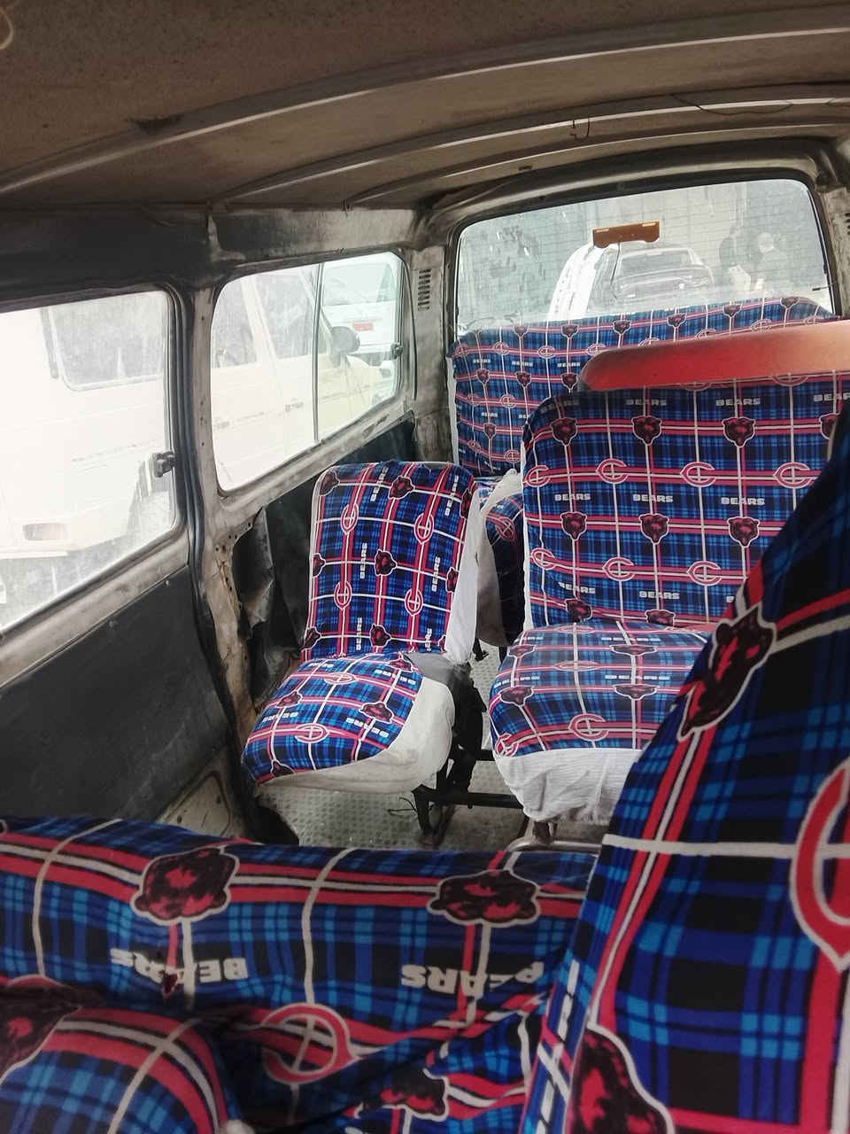 سلام عليكم
هايسه موديل 93 رقم ديالى الماني مكينه وكير بطه اوتمتيك تريد تحويل تريد وكاله مامطلوبه مرور فقط هيه مطلوبه 750 السعر 20 وبيه مجال العنوان بغداد الدوره نهايت شارع 60 
***********
