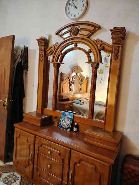 غرفه تزكام الاصلي 600 وبيه مجال وتساب ***********
