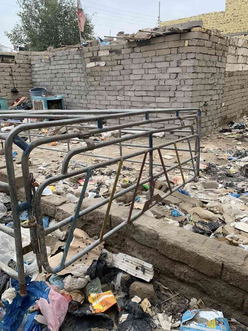 السلام عليكم للبيع سقيفه محجر اخو الجديد المكان ناصريه مركز للاستفسار للاتصال ***********
