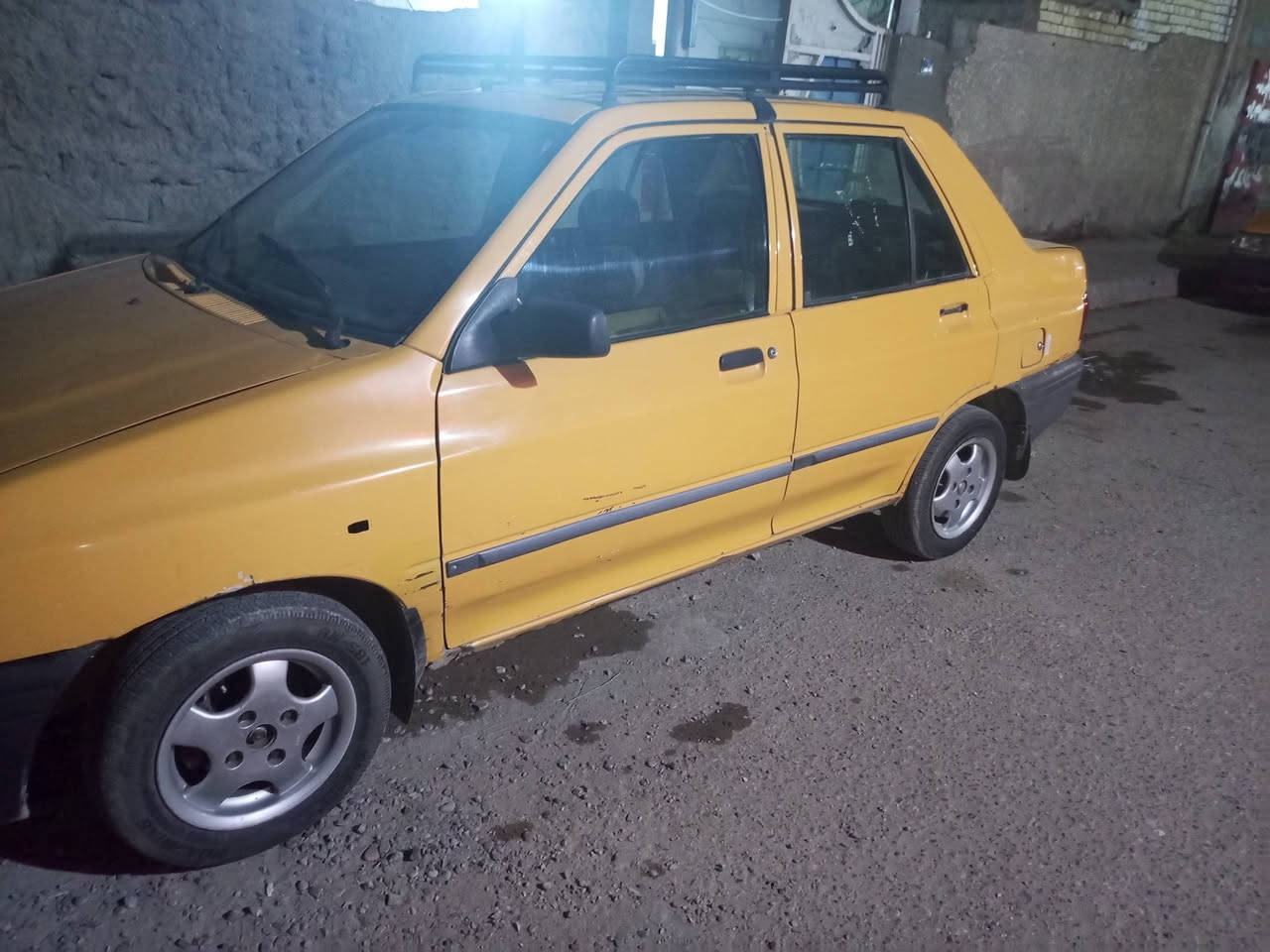 التفاصيل داخل الصور
