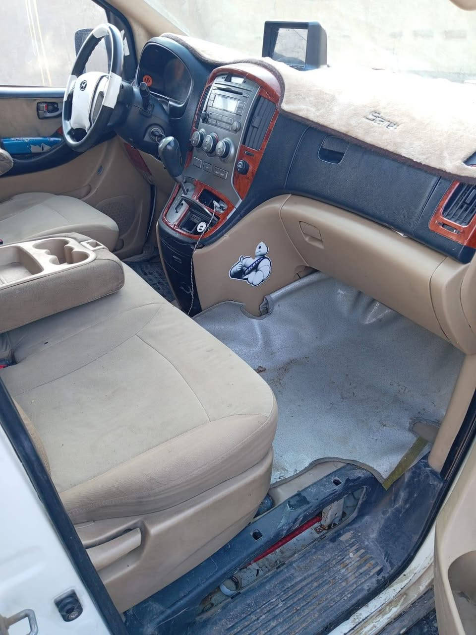 استاركس 2011 مسكر اوتماتيك
مكينه  شرط لا تنقيص ولا تبخير                

الكير. شرط 

تخم تاير 

حداديه قبل شهرين مبدله 

منظومة التبريد جديده 

لايت زنون 

رقم كربلاء دولي بأسمي 

عنوان الشطره. 

السعر ١٣٥وبيه مجال قليل 

باب السائق صبغ. من الداخل والخارج +جاملغ امامي مبدل 

باقي السياره كفاله  

اقرى المنشور قبل لا تخابرني 
كل تفاصيله بلمنشور
***********
