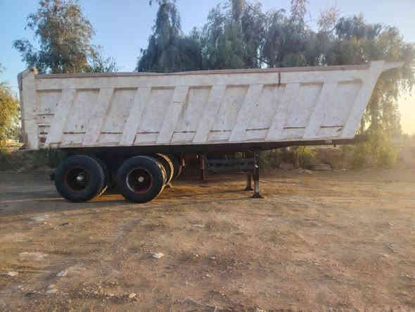 للبيع عربانه الماني ذرعه 32 متر مجموعه براد 16  تخم تاير مكان بغداد التاجي المشاهده  السعر 85 ورقه  ***********
***********
