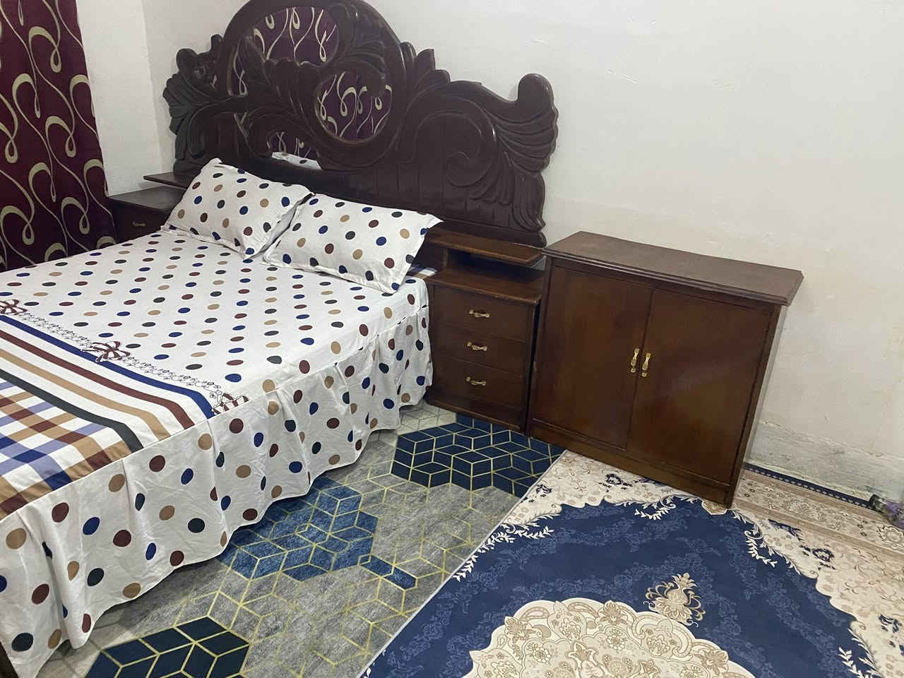 غرفة نوم للبيع عراقية 6قطع
سعرها 500 وبيها مجال 
مكاني ابو غريب


**إذا كنت صاحب هذا الإعلان وتريد حذفه لأي سبب، رجاءا أرسل رسالة إلى الدعم الفني**