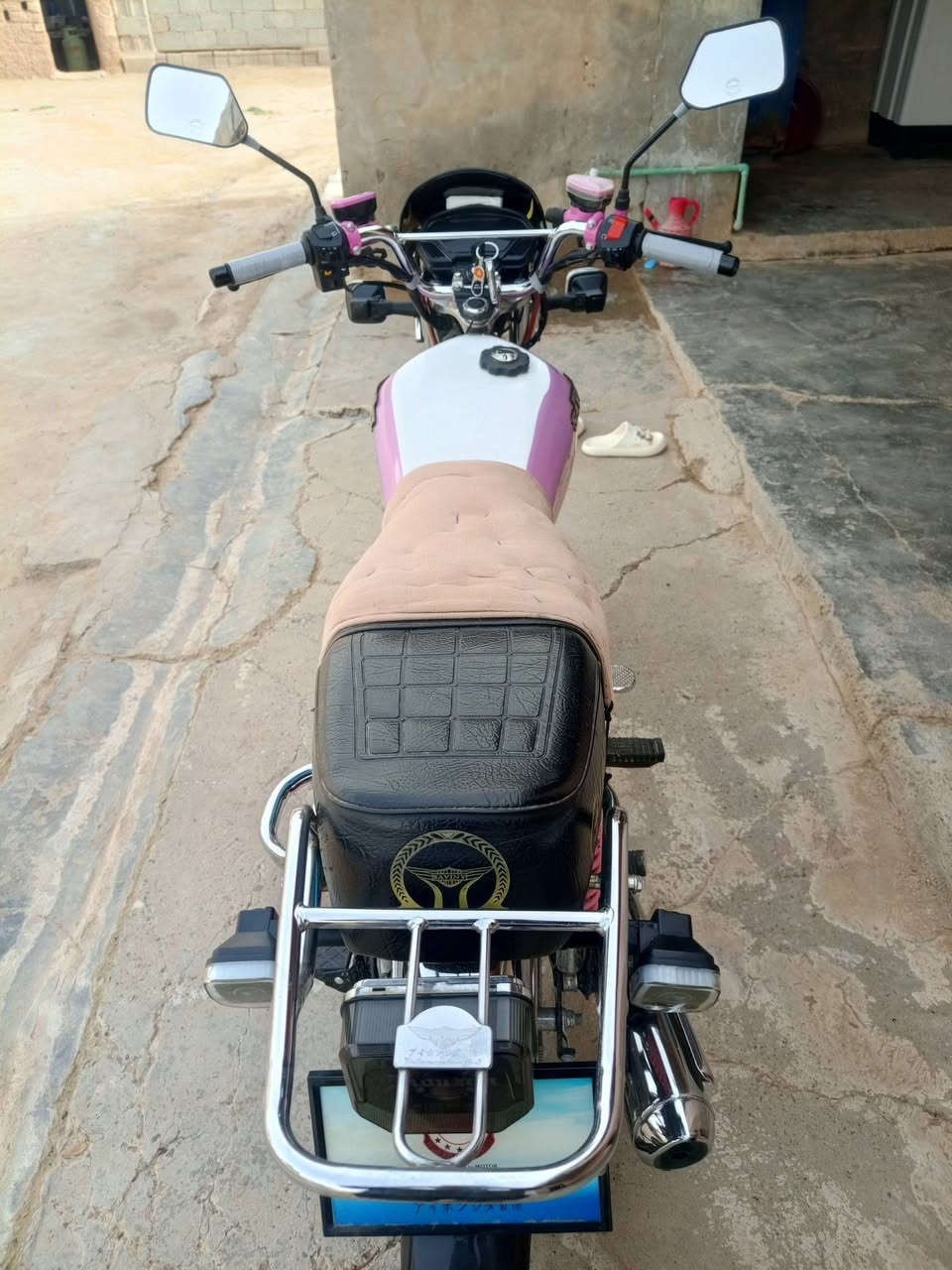 للبيع سيفان 25 كفاله عامه المكان الصفره السعر 775 وبي مجال  ***********
