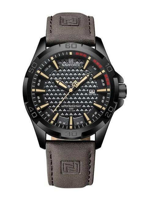 ساعة اليد المعروضة في الصورة هي من العلامة التجارية Naviforce، وتحديداً الموديل NF8023. تُصنف هذه الساعة كساعة كوارتز رياضية وعسكرية للرجال، وتتميز بتصميم يجمع بين الأناقة والعملية.
يم #أعلى_سعر_ابيع. 
بضاعة DHL وليس تجاري. 
#أبرز_مواصفات_الساعة:

#الحركة: تعمل بحركة كوارتز يابانية دقيقة مع وظيفة التقويم.

#المينا: قرص دائري كبير بقطر 45 مم، مع عقارب ومؤشرات مضيئة للقراءة في الظلام.

#الهيكل: مصنوع من سبائك الزنك المتينة بسمك يبلغ حوالي 12.5 مم.

#الحزام: حزام جلدي كلاسيكي مريح ومتين، بعرض 22 مم.

#مقاومة_الماء: مقاومة للماء حتى عمق 30 متراً (3ATM)، مما يحميها من رذاذ الماء والمطر الخفيف.

#الميزات_الإضافية: نافذة لعرض تاريخ اليوم. 
جديد لوك بالجيس گبس شركة شرط تفتح السلفون بيدك تفحص يلا تستلم الطلب.
توجد خدمة توصيل للمحافظات كافة #ب5فقط_الاف.


**إذا كنت صاحب هذا الإعلان وتريد حذفه لأي سبب، رجاءا أرسل رسالة إلى الدعم الفني**