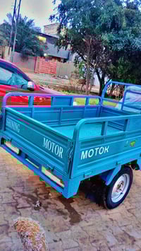 ستوته صقر فحل للبيع ، موديل 2023 ، مكفولة كفالة عامة ، اوراق أصولي شرط...