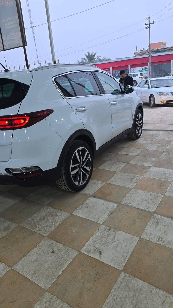 سبورتج ٢٠٢٠ كفاله عامه السعر 199
وبيها مجال
ماشيه 
54 حقيقي
لمزيد من المعلومات اتصل بالرقم *********** او زورونا موقعنا بابل
