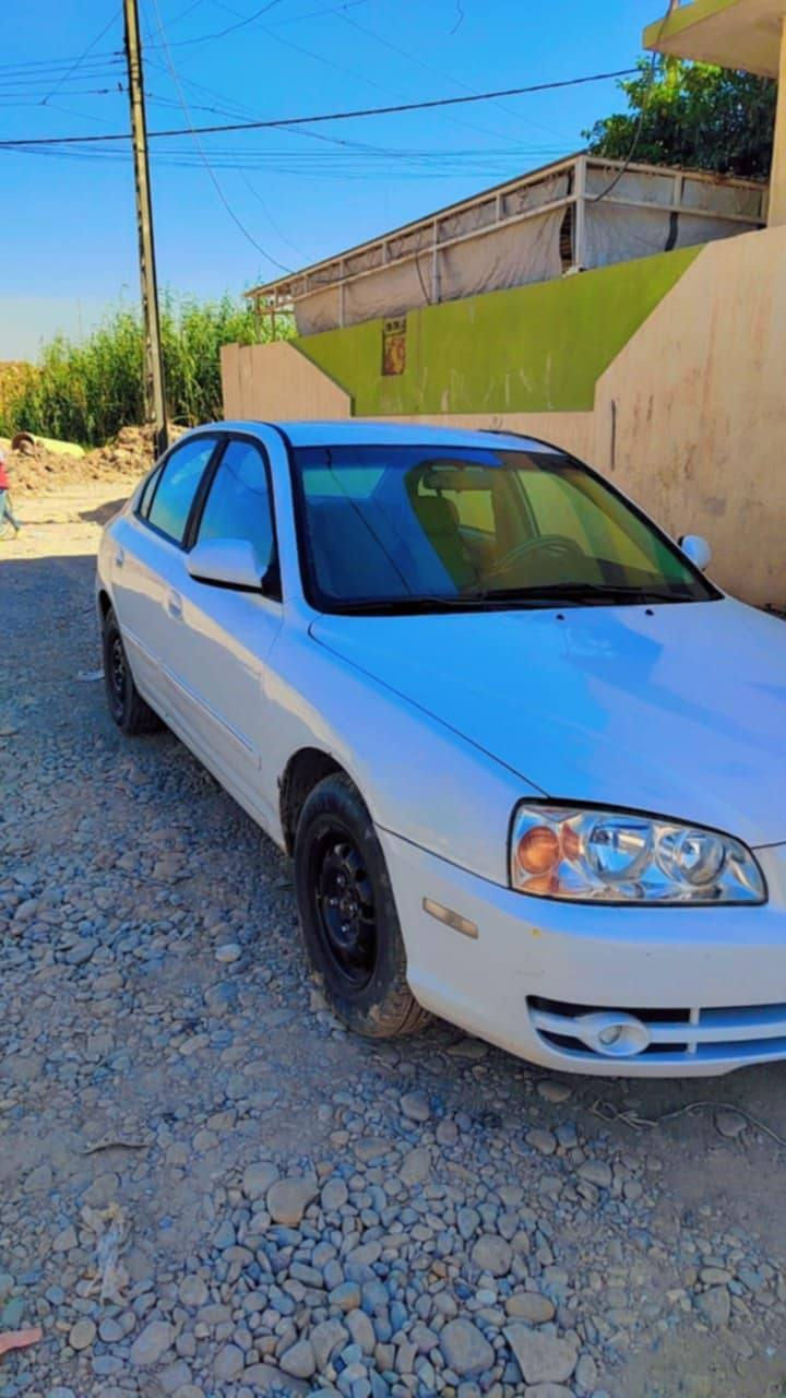 السلام عليكم 
للبيع   سيارة افانتي 2005 شرعي بالموصل  محرك حجم 16سيارة حلوة مصبوغة عام رقم بابل رقم دولي شرط تحويل من الموصل مترايها وين متريد رزانه فول  سياره جاهزه 
***********
***********0
مكلف بل نشر
