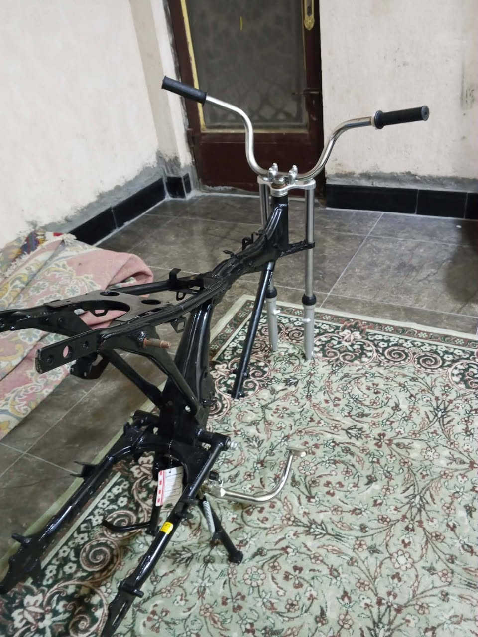 سلام عليكم شاصي مال نامه البيع موديل ٢٦اوراق شراي يتصل ***********
