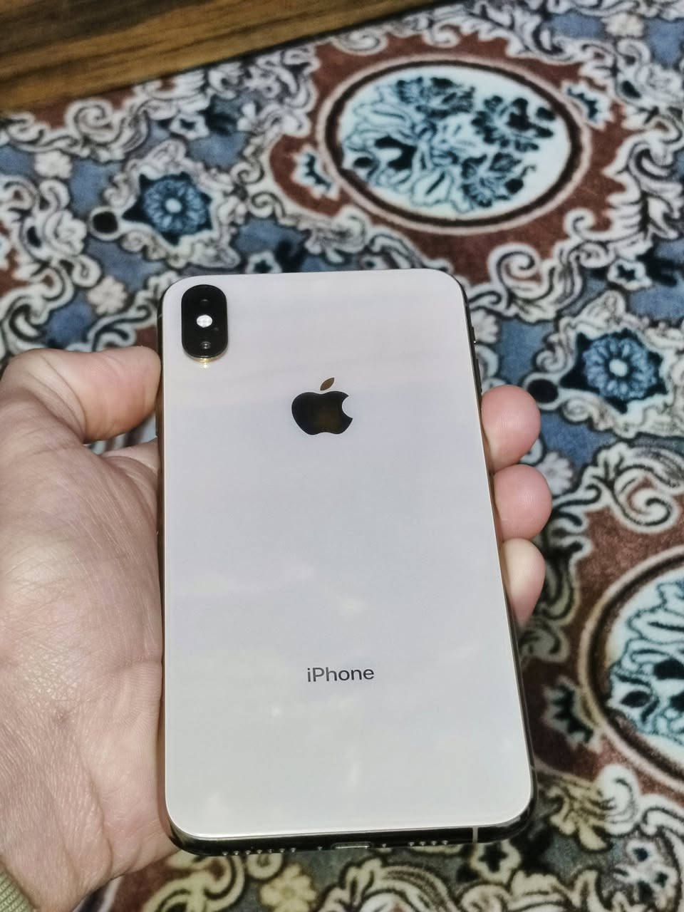 (اعادة النشر بسبب الوعود الكاذبه) 
السلام عليكم اكس ماكس للبيع
مبدل فقط بطاريه 97
جهاز نضيف حيل
وفيس ايدي متوقف 
ذاكره 256
السعر 180
ويرهم مراوس بحهاز
هـ***********
